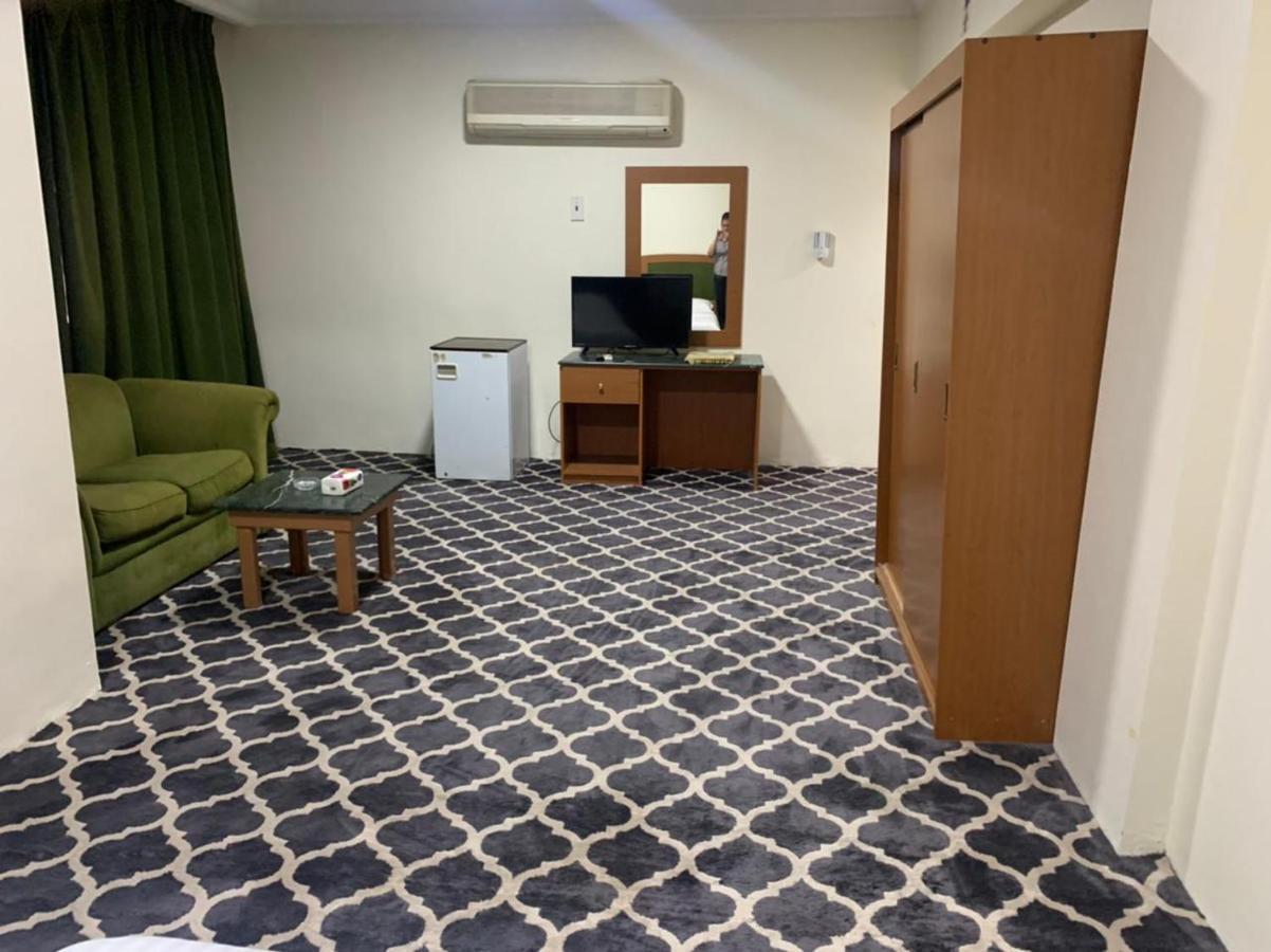 Al Aziziyah Hotel And Suites Khamis Mushait Εξωτερικό φωτογραφία