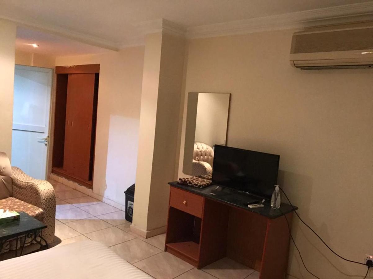 Al Aziziyah Hotel And Suites Khamis Mushait Εξωτερικό φωτογραφία