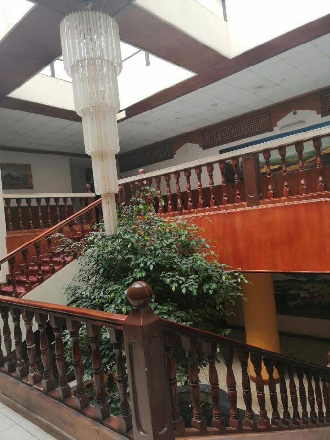 Al Aziziyah Hotel And Suites Khamis Mushait Εξωτερικό φωτογραφία