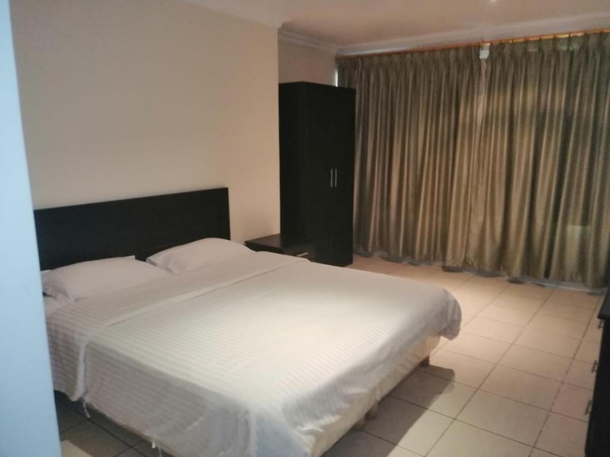 Al Aziziyah Hotel And Suites Khamis Mushait Εξωτερικό φωτογραφία