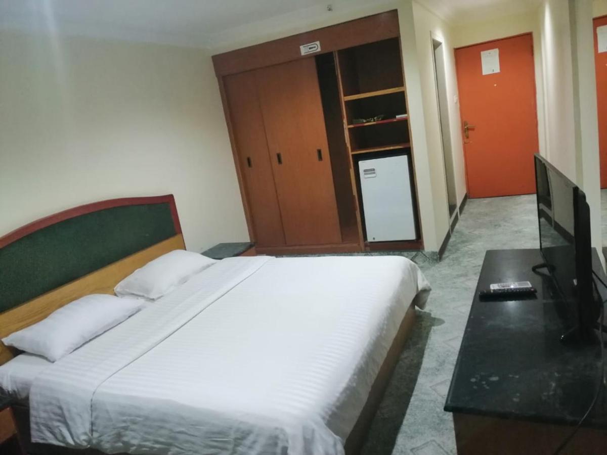 Al Aziziyah Hotel And Suites Khamis Mushait Εξωτερικό φωτογραφία