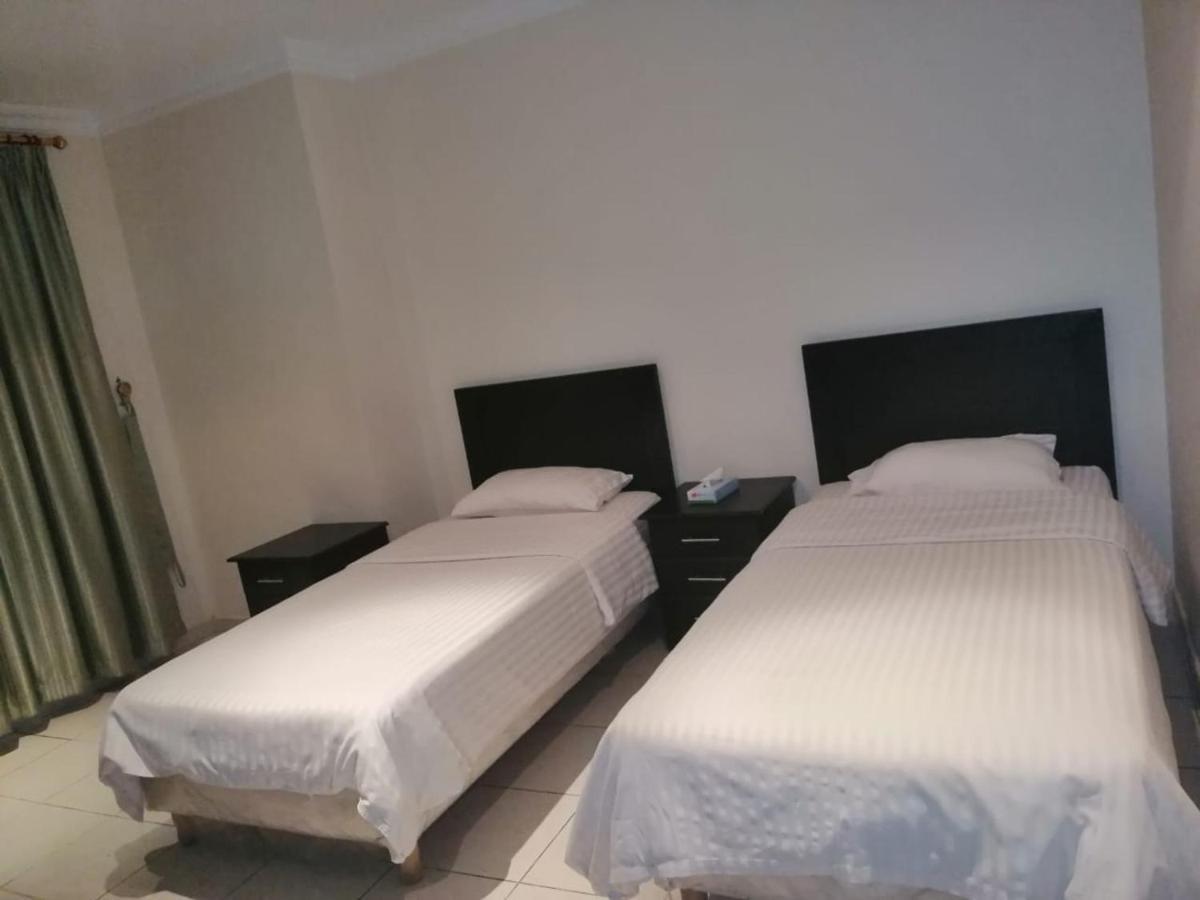 Al Aziziyah Hotel And Suites Khamis Mushait Εξωτερικό φωτογραφία